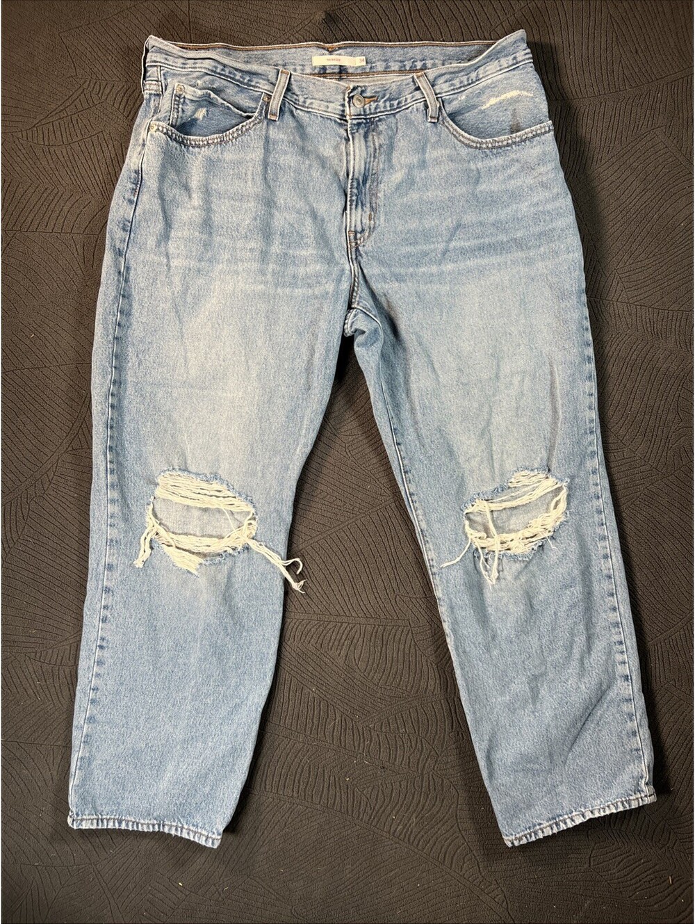 Levi's Women's '94 Baggy Wide Leg Distressed Jeans Ripped Knees W34 L31